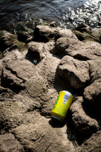 urban rich_perlenbacher yellow can